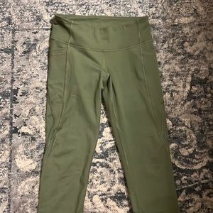 Woman’s colorful capris leggings